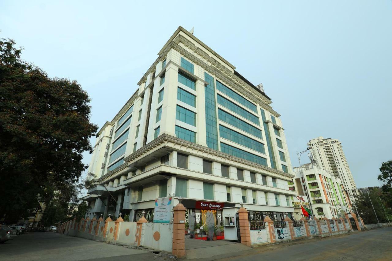 The Byke Suraj Plaza Pure Veg, Тхане Экстерьер фото